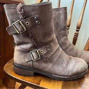UGG Niels Suede Moto Biker Boot Brown Water Resistant 8.5 Women’s